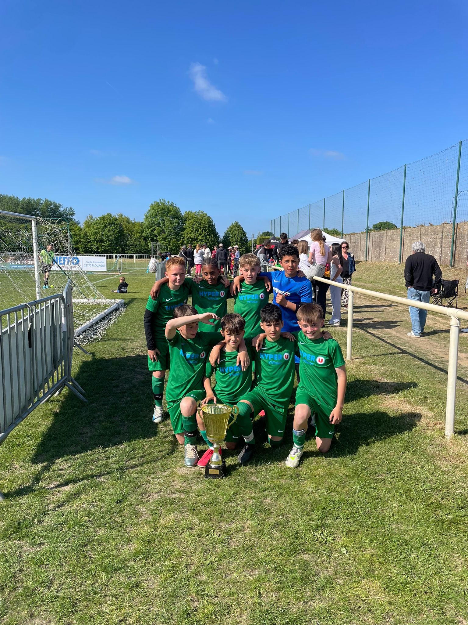 2025-05-17-U11-vainqueurs-de-la-finales-a-Plouagat 2024-2025