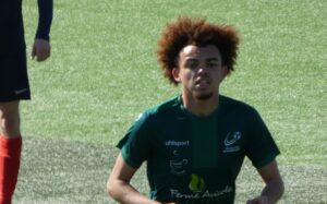 P1010571-300x187 SENIORS | D1 : retour en images - lundi 06 avril